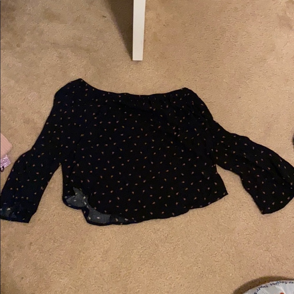Off shoulder blouse black with pink flowers